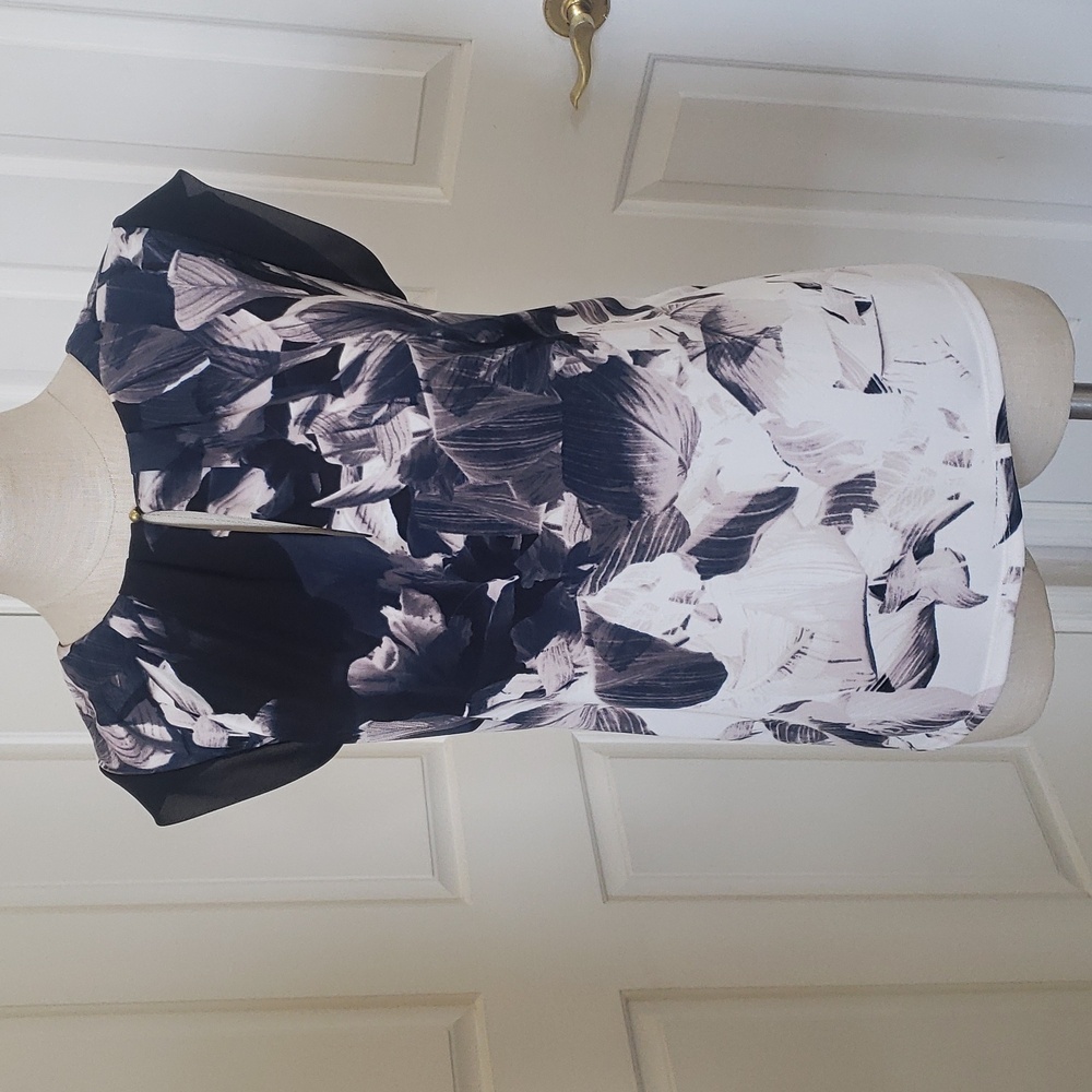 ROBERT RODRIGUEZ Abstract Watercolor Silky Blouse | Sheer Cap Sleeves | MEDIUM - Picture 3 of 15